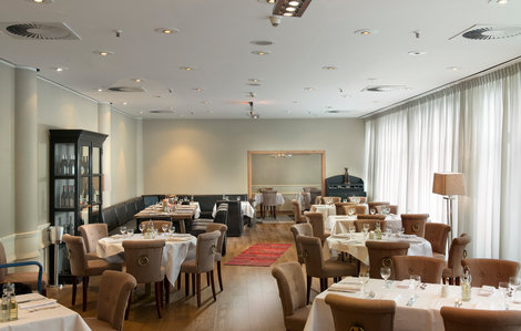 Restaurant zum Frühstück, Abendessen und Mittagessen im Wyndham Hannover Atrium Hotel | © Wyndham Hannover Atrium
