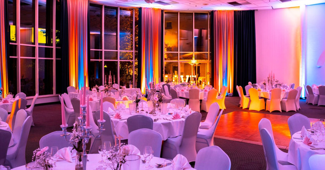 Wyndham Hotel Hannover Hochzeitslocation | © Maximilian Steinke