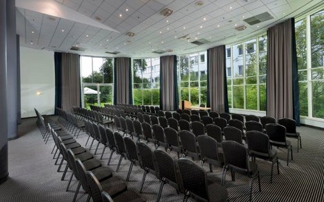 Garden pavilion for events in Wyndham Hannover Atrium hotel