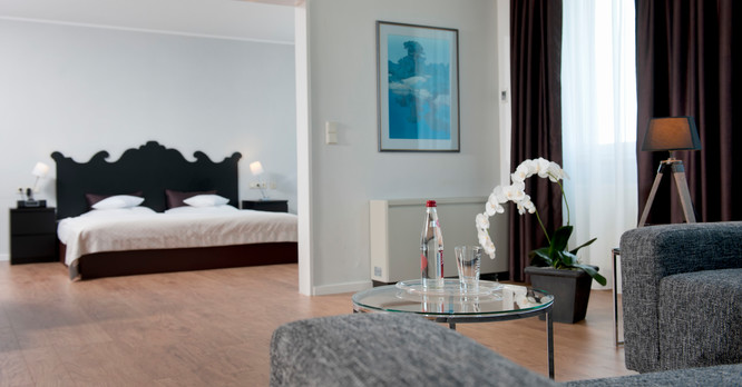 Hotels Suite  Sleeping Room Schlafzimmer Wyndham Hannover Atrium Hotel | © Wyndham Hannover Atrium